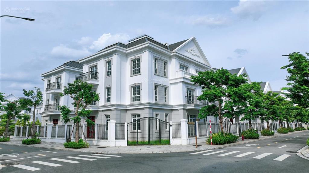 Chỉ nhỉnh 15 tỷ nhận nhà ở ngay cho căn liền kề 75m² xây 5 tầng xung quanh 2 công viên lớn