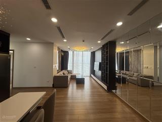 Bán gấp căn góc 3pn 95m2 view quận 1, full nội thất xịn, sẵn hợp đồng thuê, giá tốt chỉ 8,8 tỷ