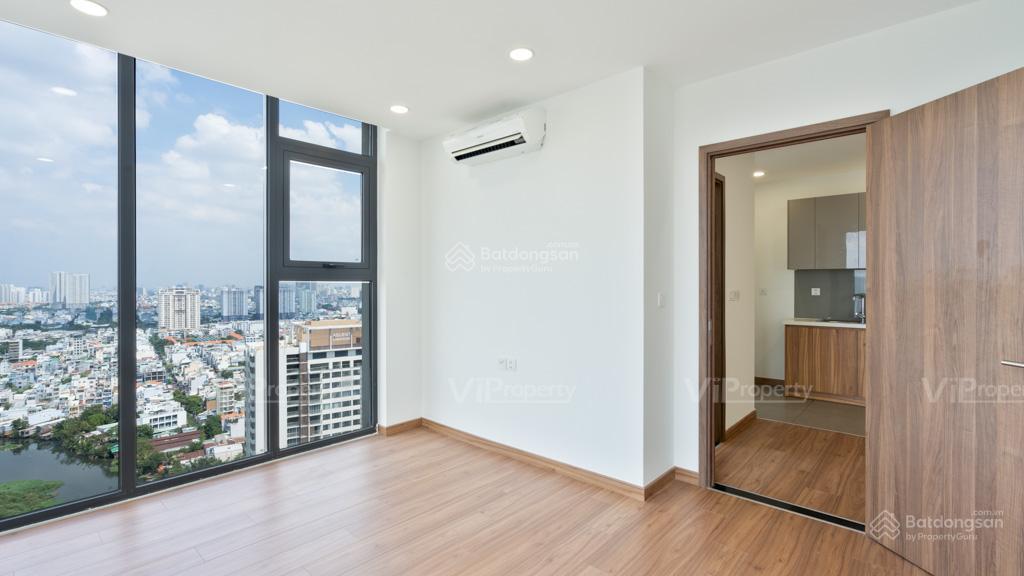 Cần bán gấp căn góc 2pn diện tích 70m2 tại eco green sài gòn, tầng cao giá chỉ 6,2 tỷ