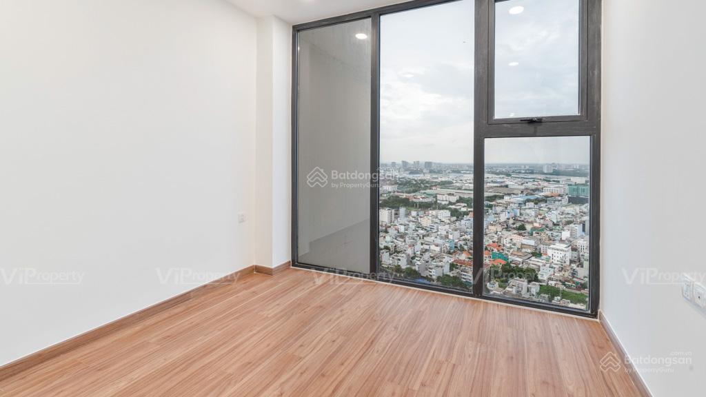 Bán gấp căn 3pn diện tích 87m2 ban công đông nam tại eco green saigon, tầng cao giá chỉ 7,2 tỷ
