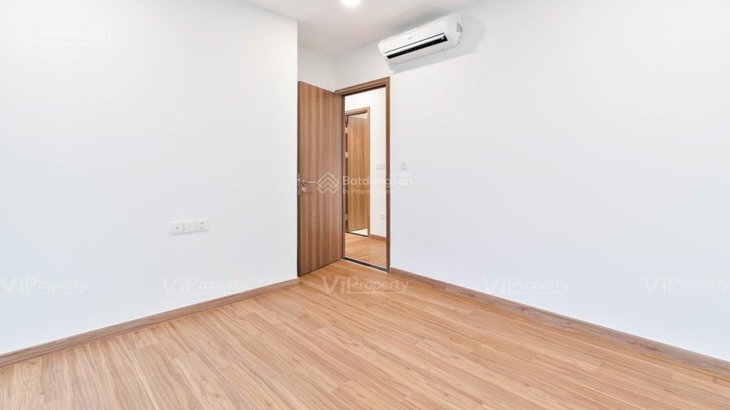 Bán gấp căn 3pn diện tích 87m2 ban công đông nam tại eco green saigon, tầng cao giá chỉ 7,2 tỷ