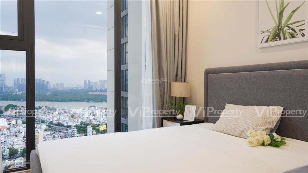 Cực hiếm ch 3pn 87m2 view sông và pháo hoa quận 1, tầng trung cao, đầy đủ nội thất giá bán 8,1 tỷ