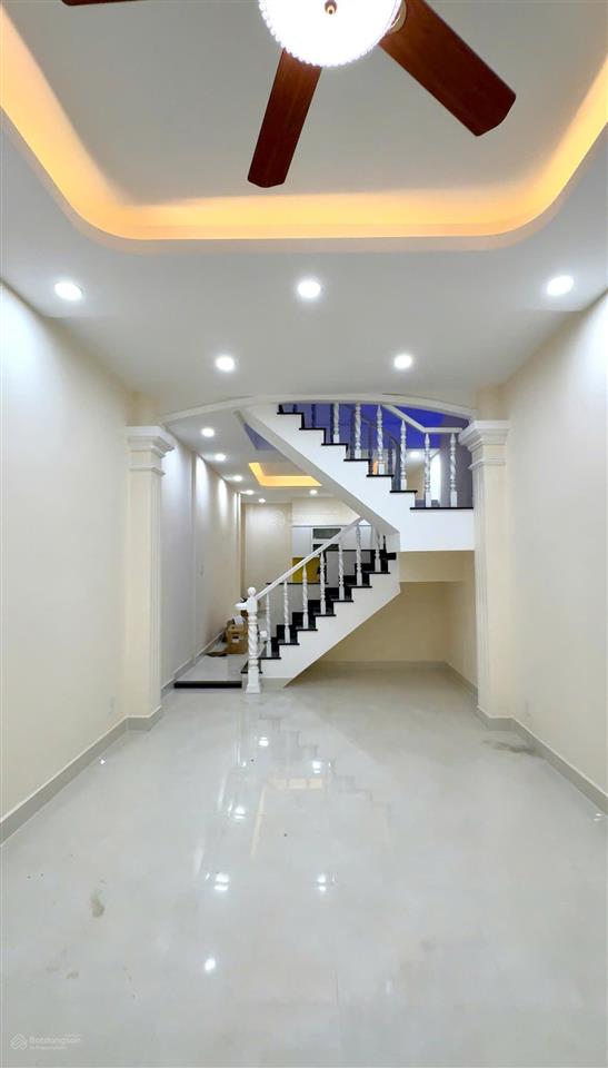 Cho thuê nhà 178/12a phan đăng lưu, phường 3, phú nhuận  4x12m  3 tầng