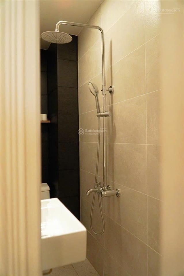 Chính chủ cho thuê mặt tiền 88 hồ văn huê, p9, phú nhuận  4x10m  2 lầu