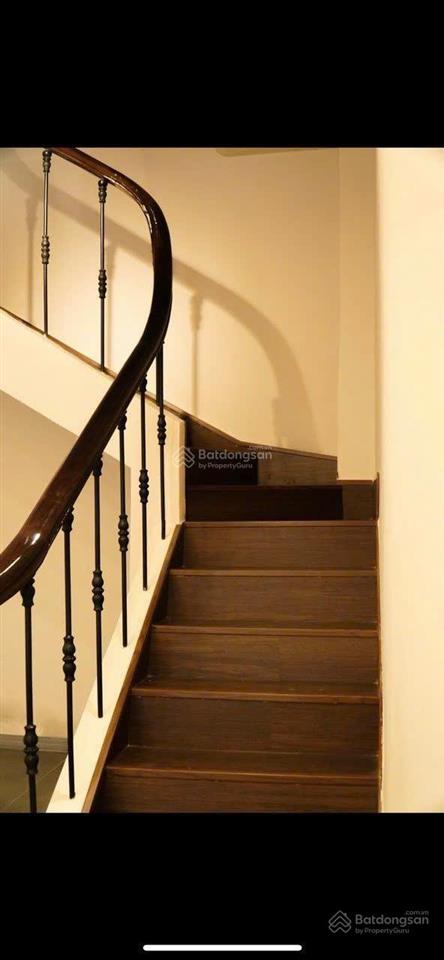 Chính chủ cho thuê mặt tiền 88 hồ văn huê, p9, phú nhuận  4x10m  2 lầu