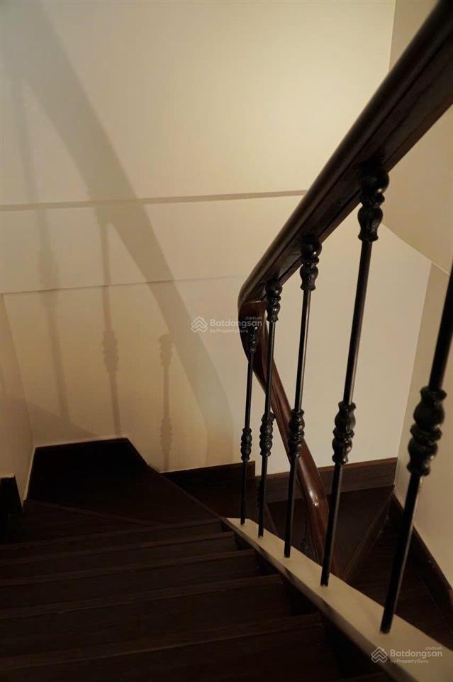 Chính chủ cho thuê mặt tiền 88 hồ văn huê, p9, phú nhuận  4x10m  2 lầu