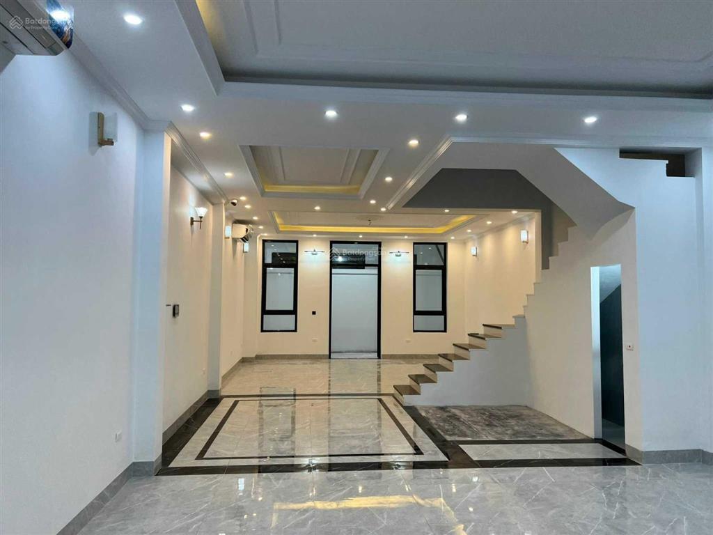 Chính chủ cần bán gấp biệt thự louis city hoàng mai giá rẻ nhất dự án  0981 923 ***