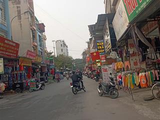 Chỉ 3,3tỷ/130m2 nhà 3 tầng cách chợ chỉ vài bước chân