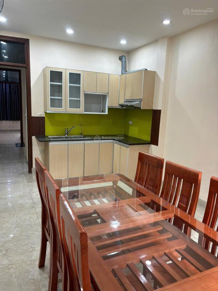 Chính chủ! mặt đường bờ sông sét  một mặt phố, 1 mặt ôtô tránh  40m2,45m2 t2*5 tầng  vỉa hè kd.