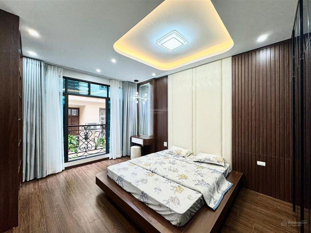 Siêu hiếm! phân lô hoàng văn thái  lô góc  43m2  5m mt  nở hậu 5.2m  oto vào nhà.