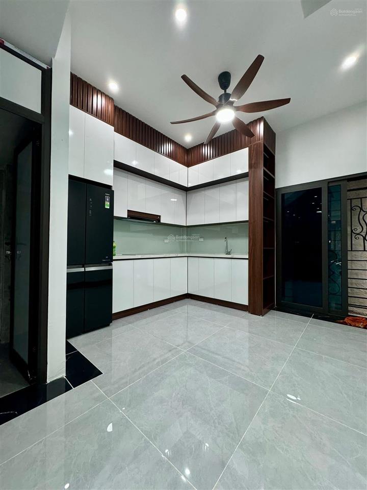 Siêu hiếm! phân lô hoàng văn thái  lô góc  43m2  5m mt  nở hậu 5.2m  oto vào nhà.