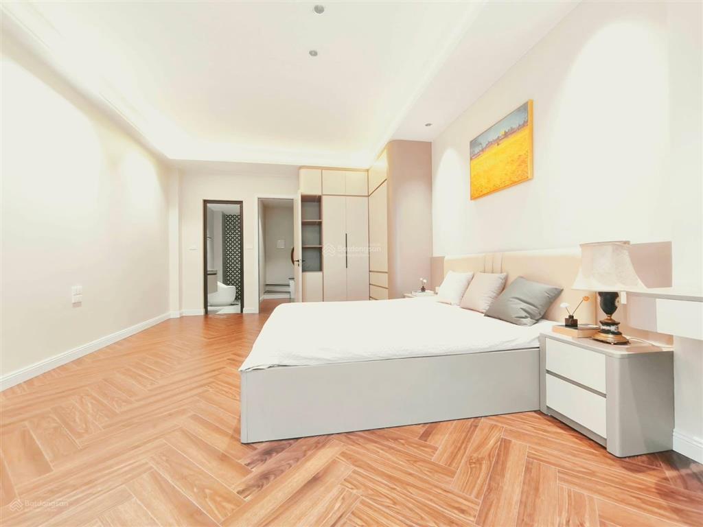 Nhà đẹp phố phân lô lê trọng tấn  6 tầng thang máy*50m²*4m mt  khu vực dân trí cao