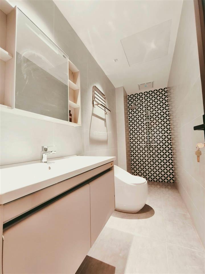 Nhà đẹp phố phân lô lê trọng tấn  6 tầng thang máy*50m²*4m mt  khu vực dân trí cao