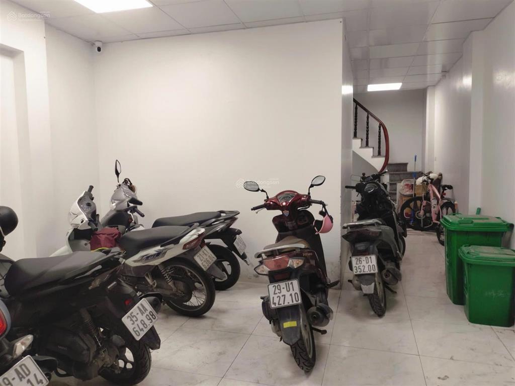Cho thuê phòng trọ homestay ngõ 238 hoàng quốc việt 6 người/ phòng khép kín thang máy giá 1tr750k