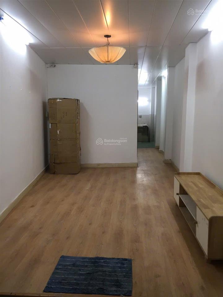 Bán nhà quận 7  giá trị đất cao, vị trí đẹp