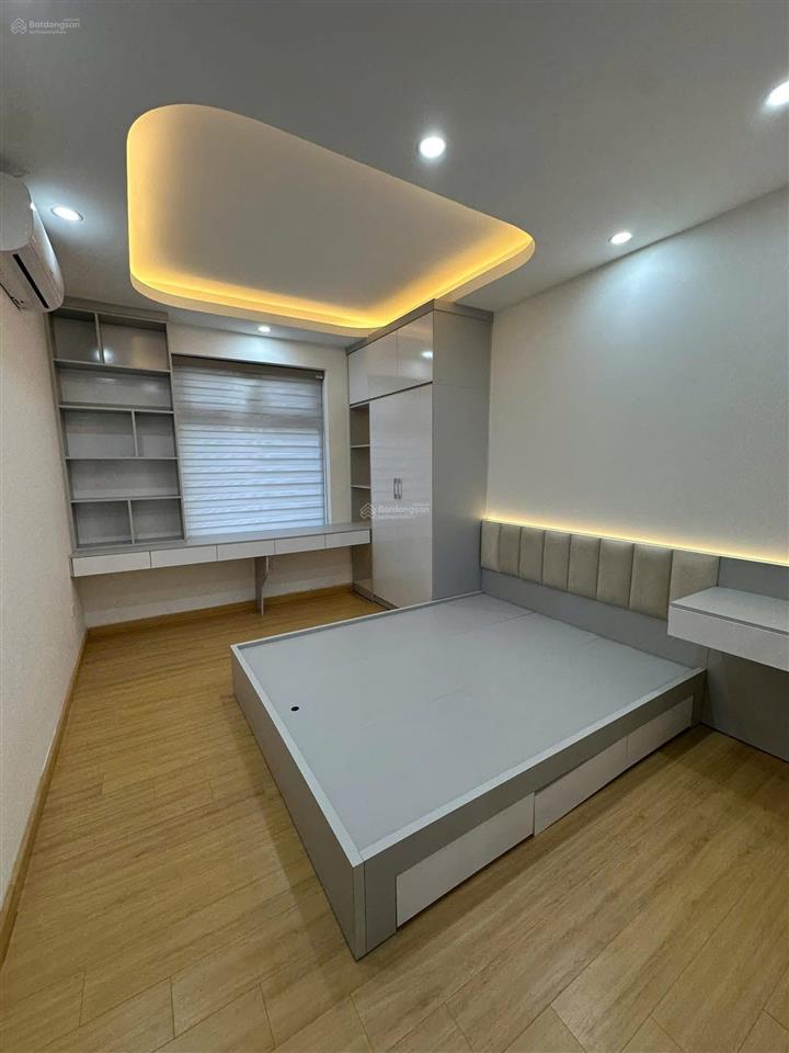 Bán căn hộ cc nam đô  609 trương định, hoàng mai. dt 95m2 3 pn 2vs. giá 7,9 tỷ.  0983 282 ***