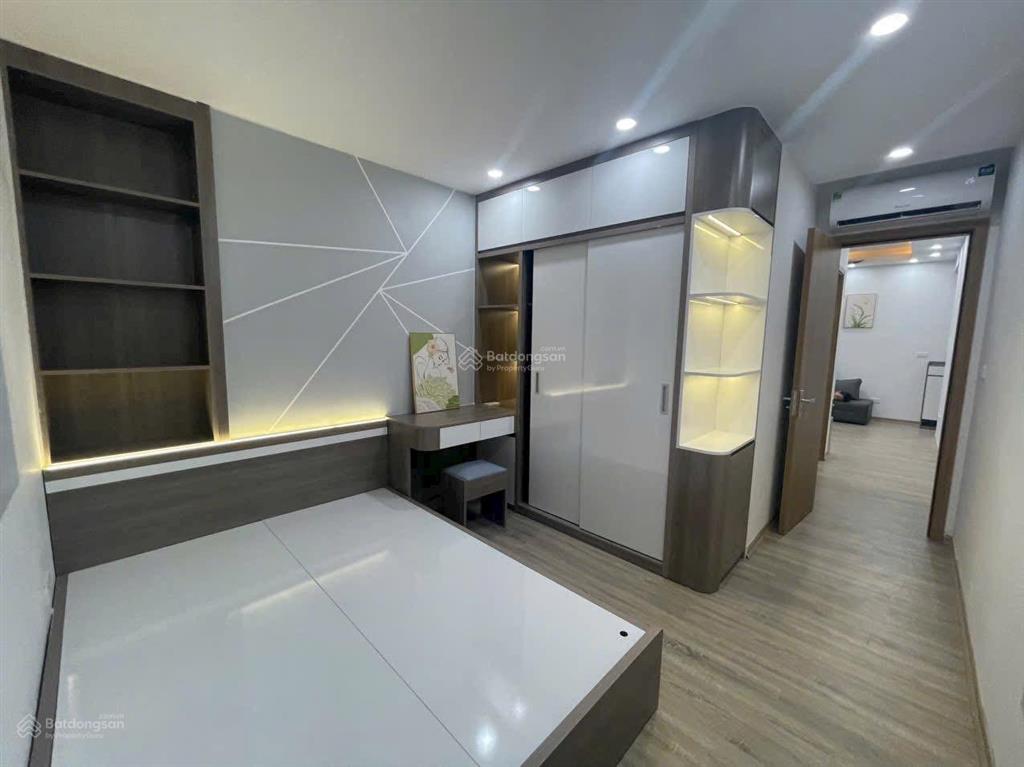 Bán chung cư đền lừ  hoàng mai. dt thông thủy 55m2 2pn 1 vệ sinh. giá 4,6 tỷ.  0983 282 ***