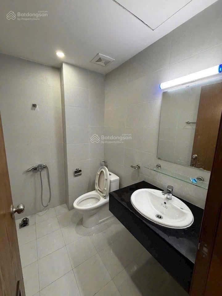 Bán ch chung cư x2 đại kim  đường trần hoà. dtich 80m2 3 p ngủ, 2wc. giá 5,5 tỷ.  0983 282 ***