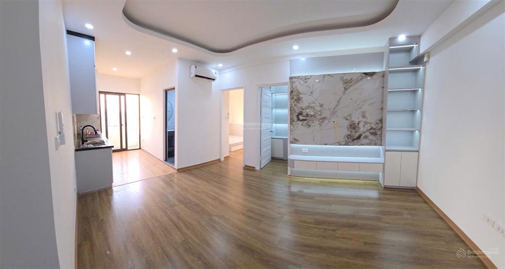 Bán cc phường trần phú  hoàng mai đối diện gamuda. dt 62m2, 2pn, 1wc. giá 3.95 tỷ. 0983 282 ***