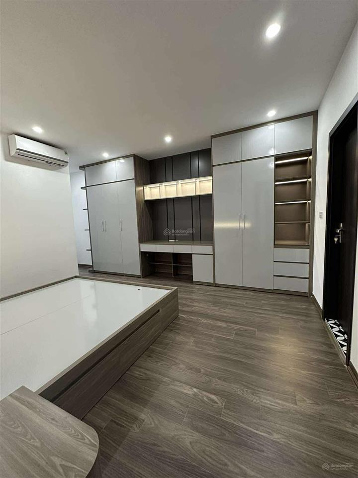 Bán chcc @home  số 987 tam trinh, hoàng mai, hà nội. dt 70m2 3pn 2vs. giá 4,85 tỷ.  0983 282 ***