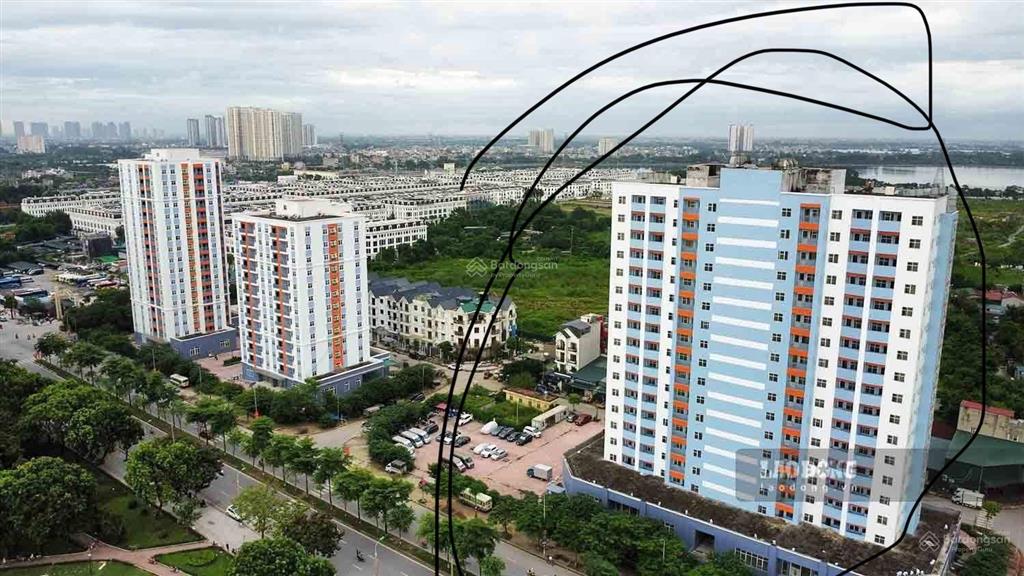 Bán ch chung cư đền lừ  hoàng mai. dt 55m2 gồm 2pn 1wc. giá 3,8 tỷ.  0983 282 ***