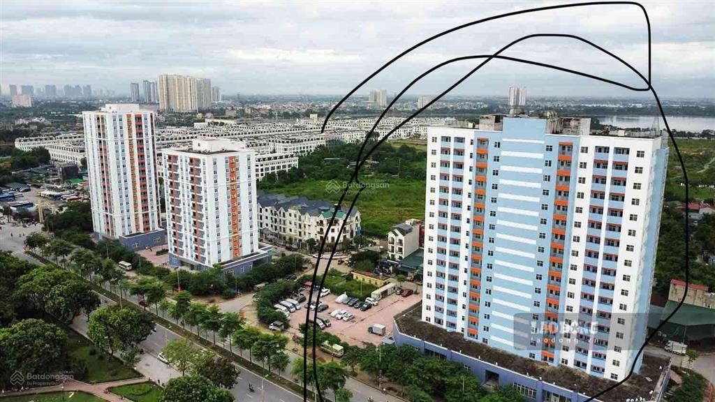 Bán ch chung cư đền lừ 3  hoàng mai. dt 55m2 gồm 2pn 1wc. giá 3,8 tỷ.  0983 282 ***