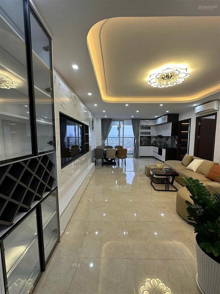 Bán căn hộ chung cư the zen gamuda  hoàng mai. diện tích 55m2 2pn 1wc. giá 4,85 tỷ.  0983 282 ***