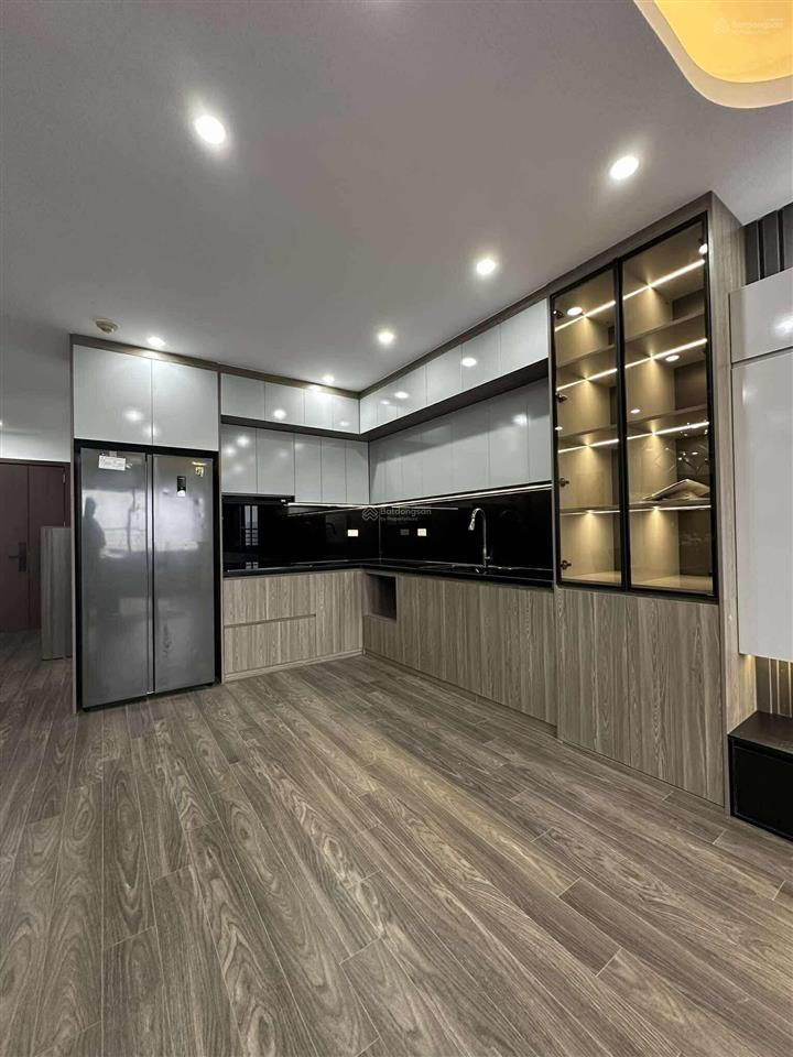 Bán chung cư đại kim building  trần hoà  hoàng mai. dt 70m2 3pn 2 vsinh. giá 4,6tỷ. 0983 282 ***