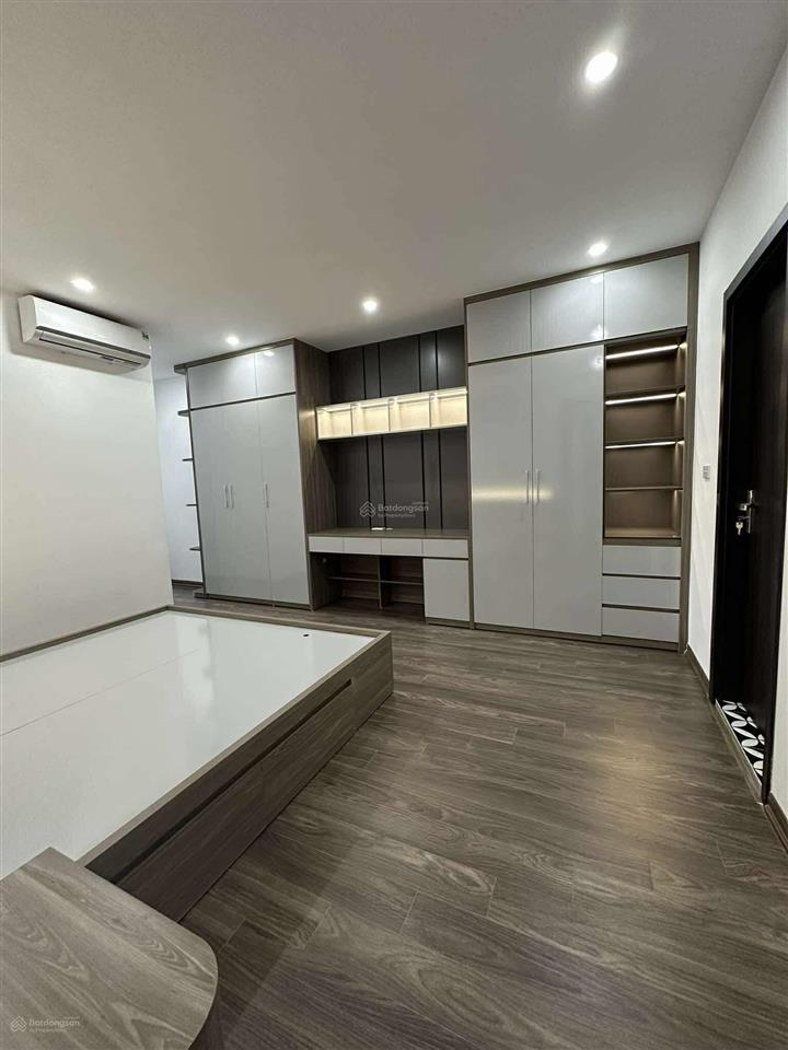 Bán chung cư đại kim building  trần hoà  hoàng mai. dt 70m2 3pn 2 vsinh. giá 4,6tỷ. 0983 282 ***