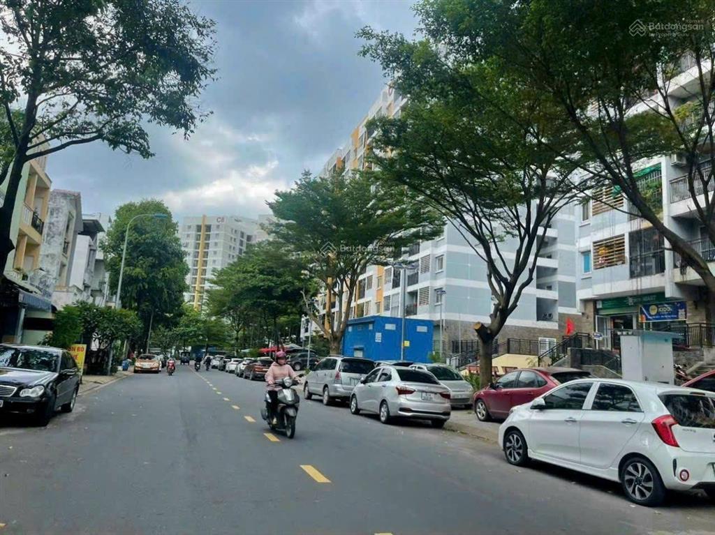 Bán nhà mt man thiện, xd 4 tầng,2 mt trước sau. diện tích 5m x 21m, odt 104m2, giá chỉ 17 tỷ tl