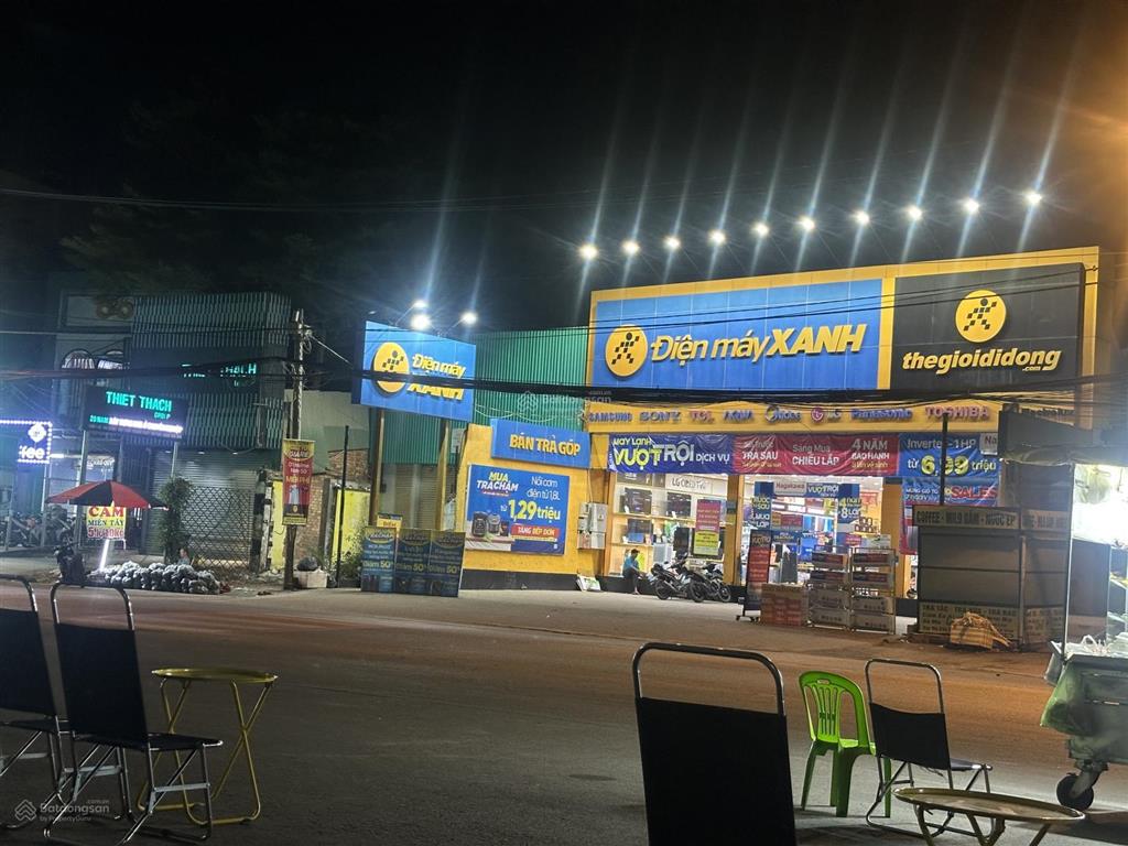 Giá chỉ 69 tỷ cho 590m2 mt đỗ xuân hợp, ngang 10m khuôn viên rộng, nở hậu phong thuỷ. vị trí vip