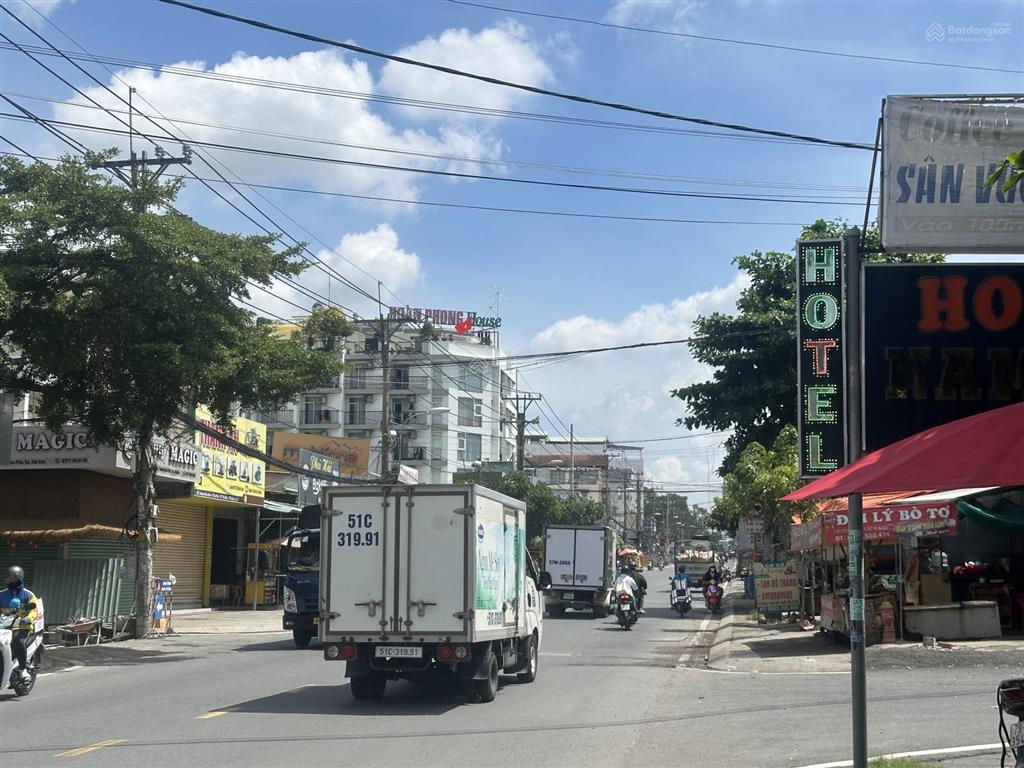 Bán nhà mt tây hòa, dt 7x23m vuông vức, khu buôn bán sầm uất, giá 22 tỷ thương lượng