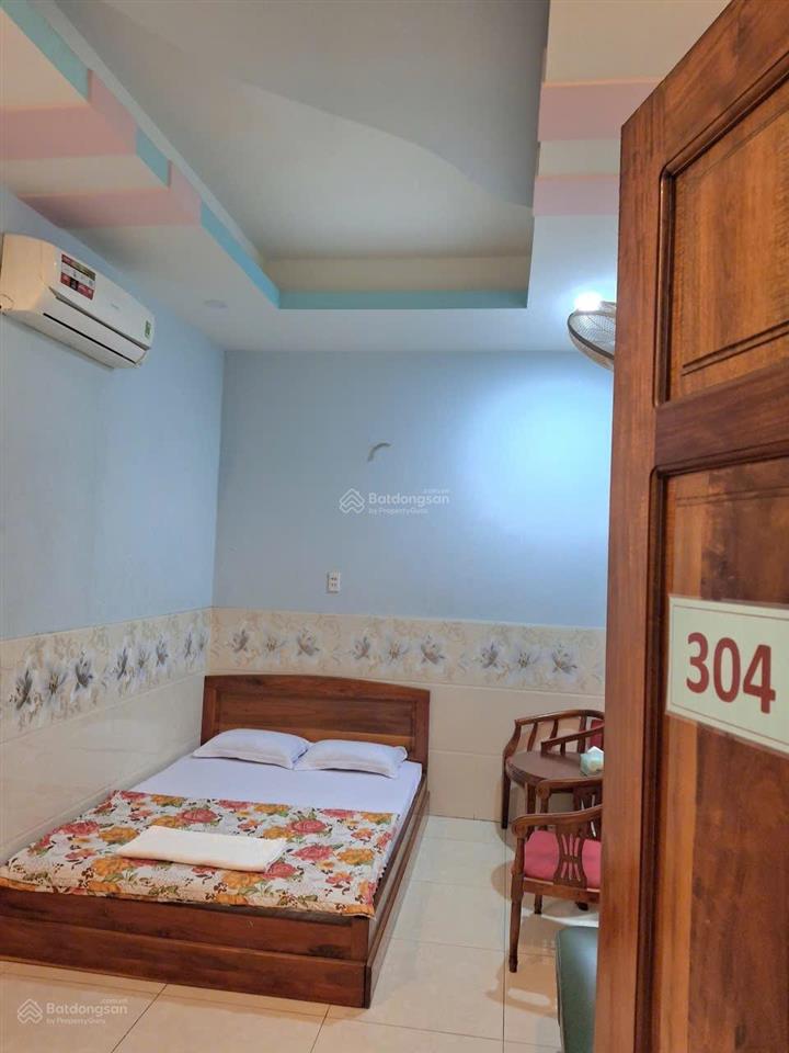 Cần bán chdv 5 tầng đường 22, dt 6x30m có 18 phòng cho thuê và ở, giá tốt chỉ 23,2 tỷ có bớt