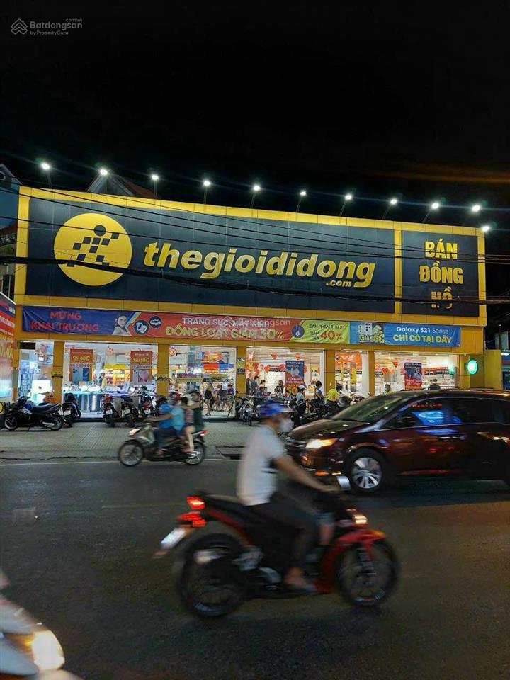 Bán chdv mt dương đình hội, xd 1 hầm 5 tầng, thu nhập 150tr/tháng, khuôn viên 700m2, giá chỉ 74 tỷ