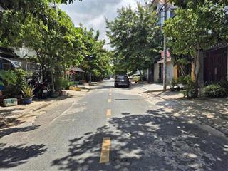 Bán nhà mtkd đường t6 p.tây thạnh dt 4x15m 4tầng, đừơng 16m có lề. giá nhỉnh 10tỷ