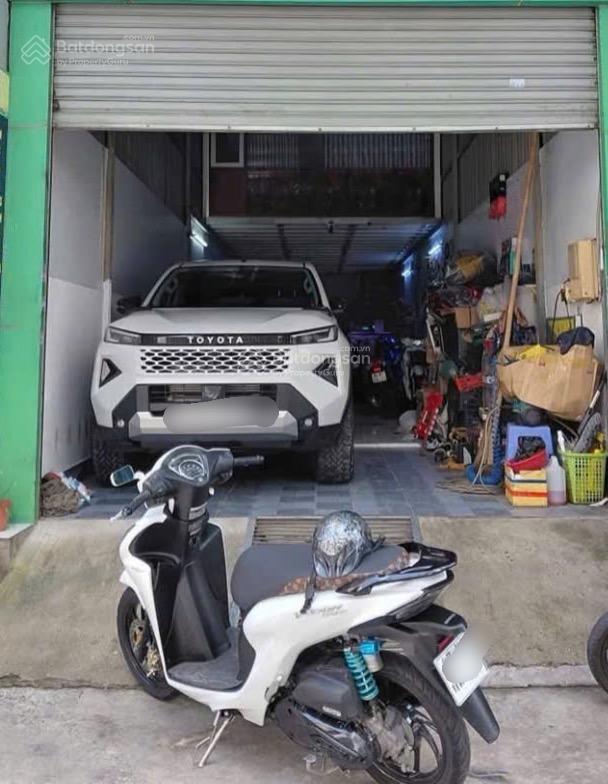Bán nhà hẻm xe hơi đường số 8  đối diện aeon tân phú. dt 4x19,5m,cấp 4 tiện xây mới. giá 6tỷ5 tl