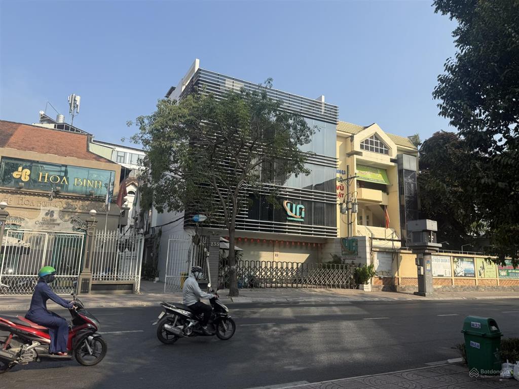 Cho thuê nhà mt võ thị sáu, quận 3 dt 12x15m dtsd 370m² giá 180 triệu