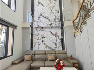 Nhà đẹp full nội thất  ngang 7m vuông vức ngay quang trung , nhà 5 tầng mới xịn xò dọn vào ở ngay