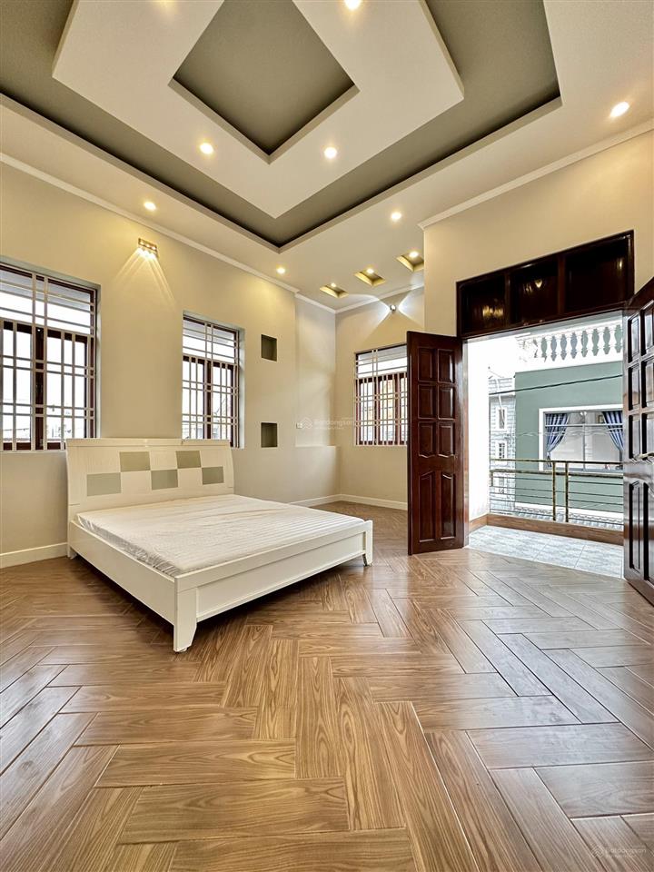 Bán nhà gần đh y dược (trục chính hẻm 388), 1 trệt 1 lầu, 4pn, hẻm xe hơi, 6x18m