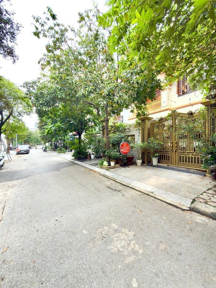 Nhà phân lô bộ công an tố hữu  150m  3 thoáng vĩnh viễn  view công viên  giá nhỉnh 59 tỷ