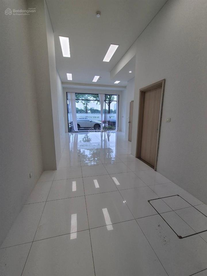 Nhà 5 tầng the manor nguyễn xiển  75m²  view vườn hoa  giá tốt