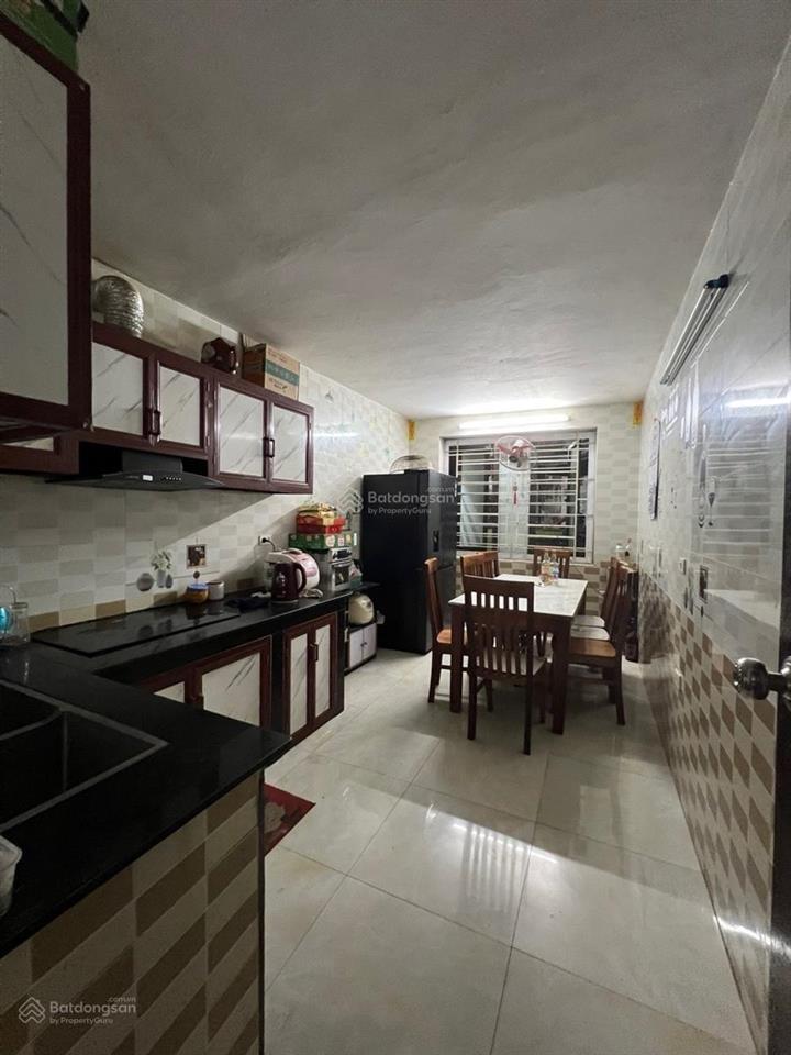 Bán gấp nhà phố giáp nhất thanh xuân 65m2, 4 tầng ngõ thoáng chỉ hơn 10 tỷ