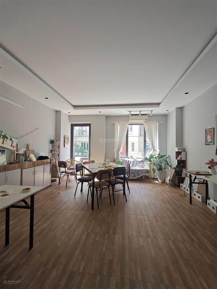 Nhà riêng 86m2 5 tầng thang máy  đường ô tô tránh  kinh doanh  giá đầu tư tốt