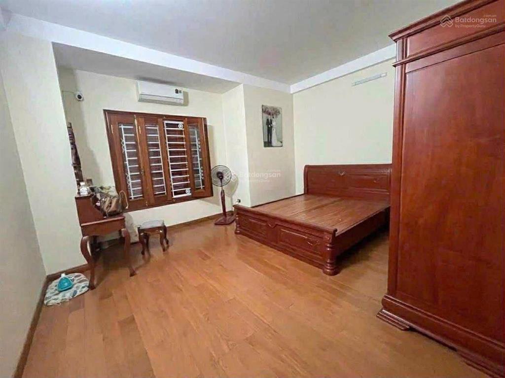 Bán nhà 4 tầng phố hoàng văn thái vỉa hè ô tô tránh 86m mặt tiền rộng nhỉnh 30 tỷ