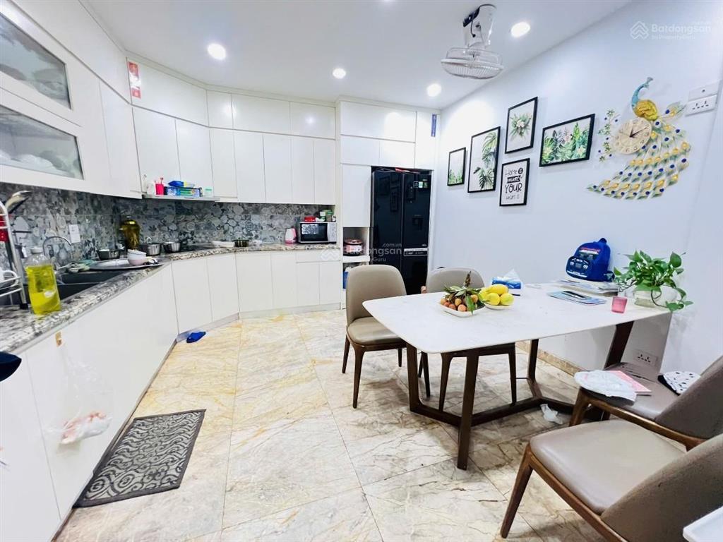 Cần bán nhà khu dịch vụ vạn phúc 50m 4 tầng phân lô vỉa hè ô tô tránh nhỉnh 13 tỷ