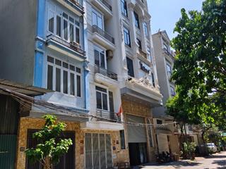 Khu dịch vụ cây quýt văn khê 50m 4 tầng phân lô vỉa hè ô tô tránh hơn 13 tỷ