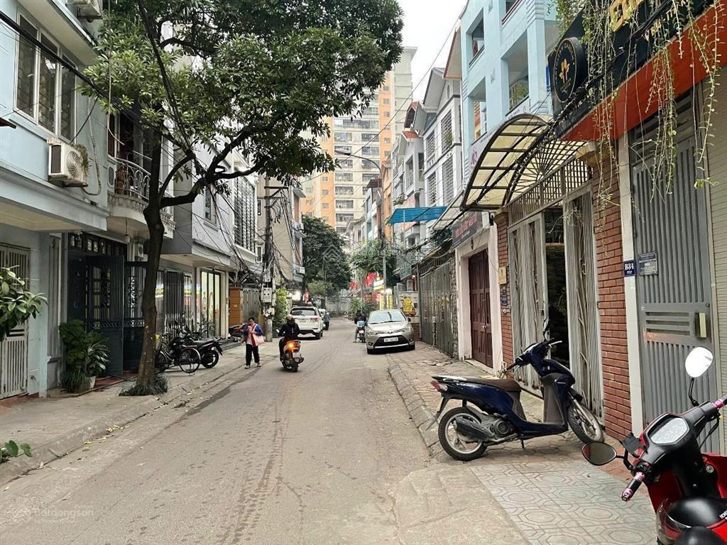 Bán liền kề văn quán 109m 5 tầng ô tô tránh giá hơn 22 tỷ