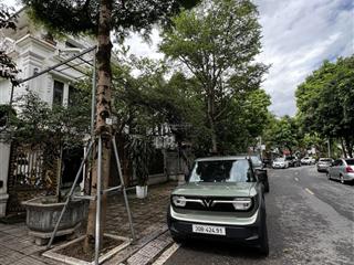 Biệt thự song lập kđt văn phú hà đông 205m2, 4 tầng full nội thất vỉa hè rộng, hơn 34 tỷ