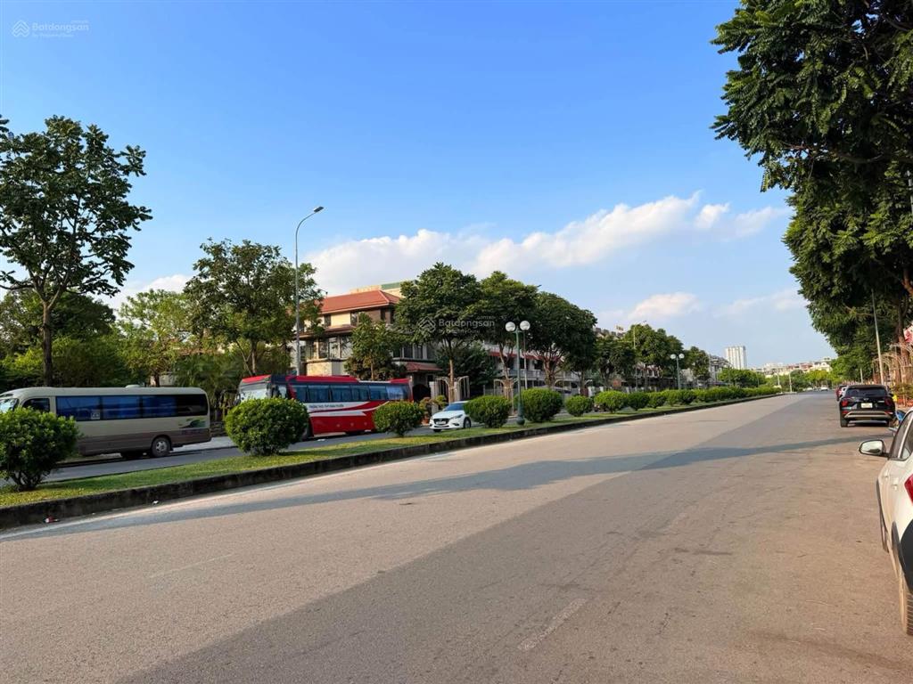 Mặt phố an hưng hà đông trục đường đôi 40m vỉa hè đá bóng  85m2 5 tầng  nhỉnh 25 tỷ