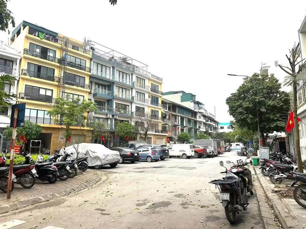 Liền kề tổng cục 5 tân triều 100m view vườn hoa giá chỉ hơn 24 tỷ